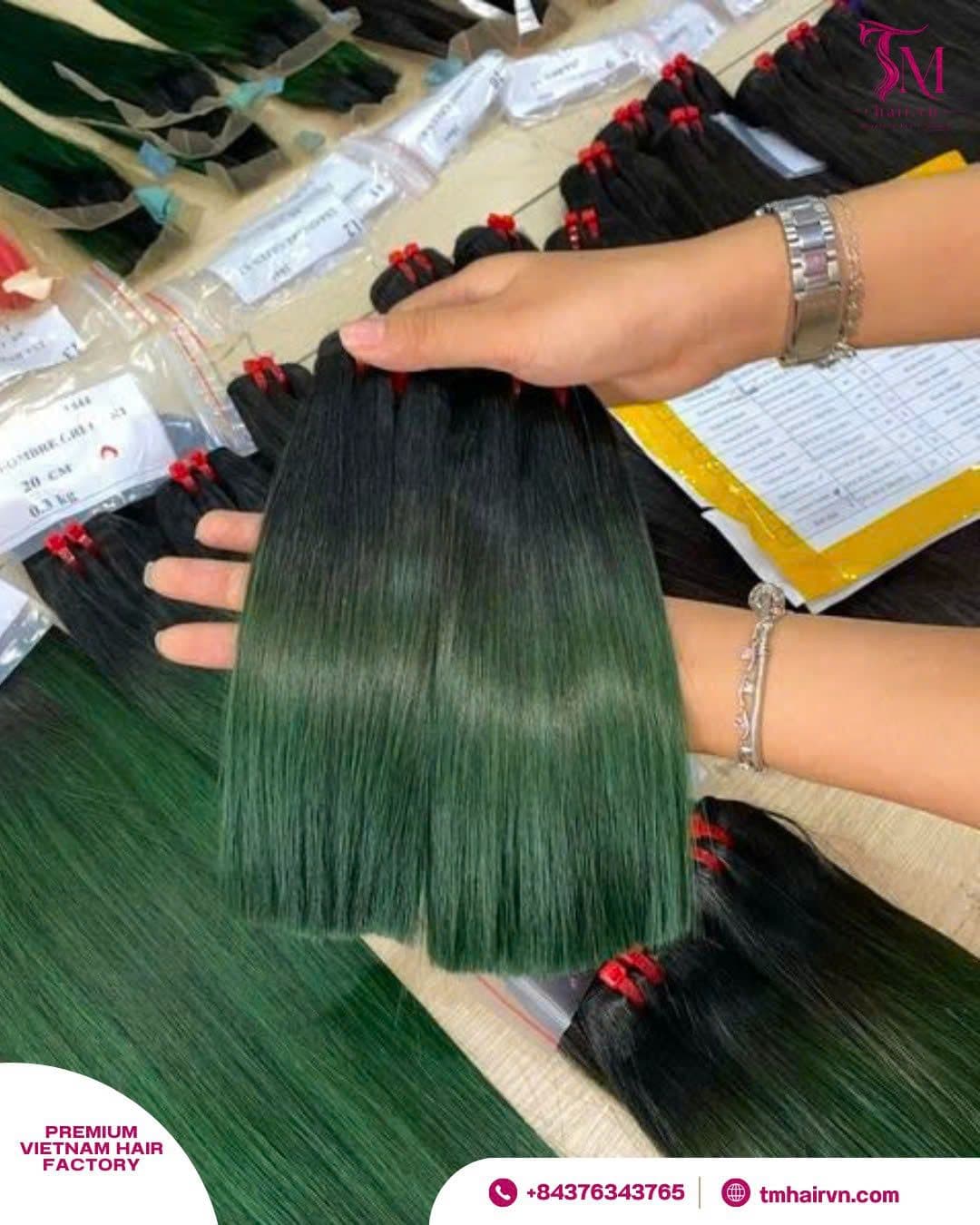 Bone Straight Green Ombre Color